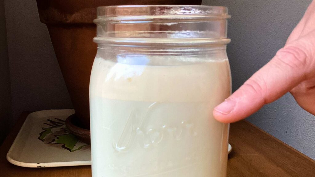 Cream line on non-homogenized milk